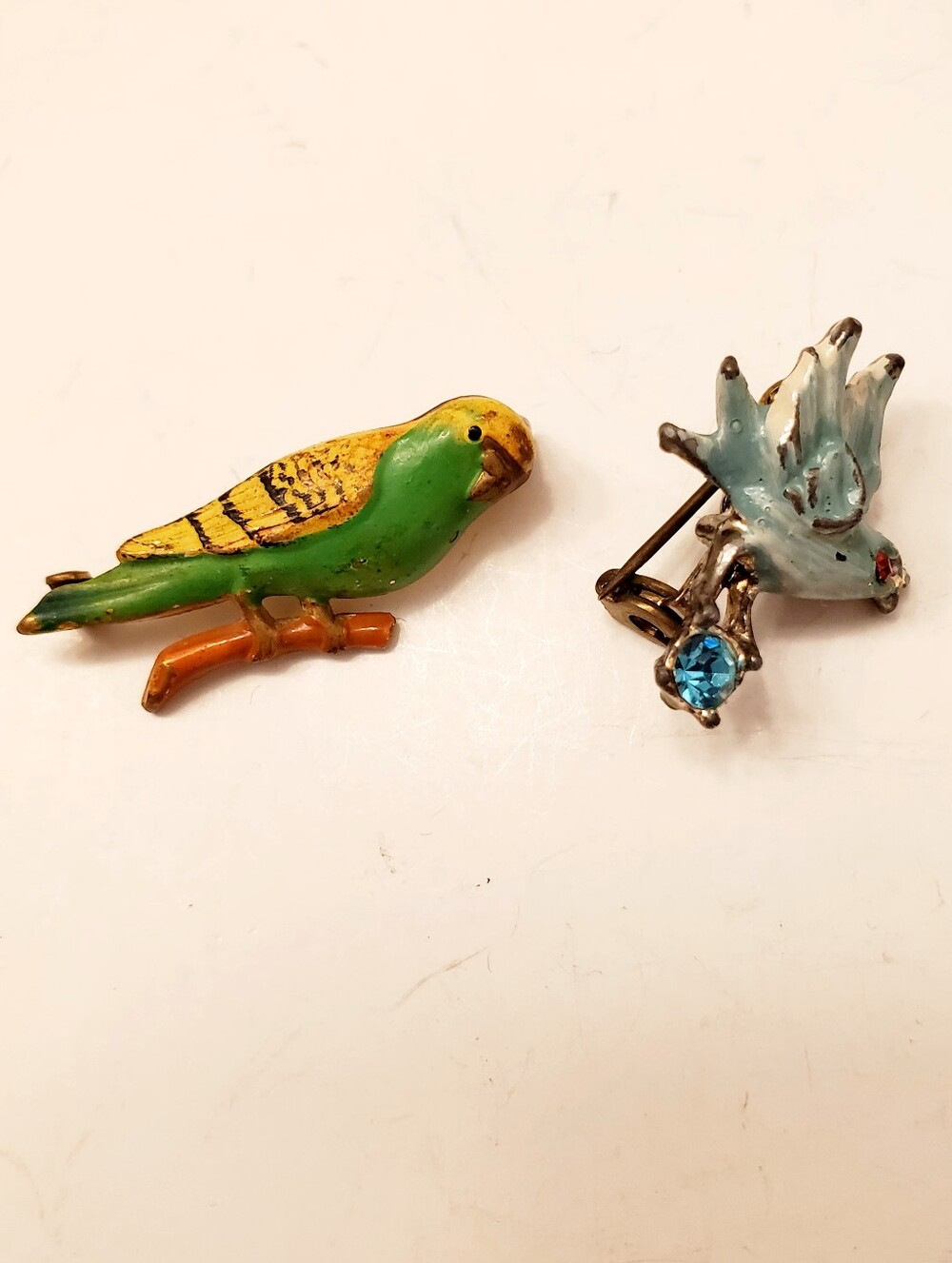 Vintage Green & Yellow Parakeet Enamel Bird Pin Brooch & Blue Bird Pin, Lot